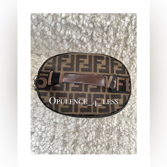 Fendi Monogram Handbag - Picture 3 of 9